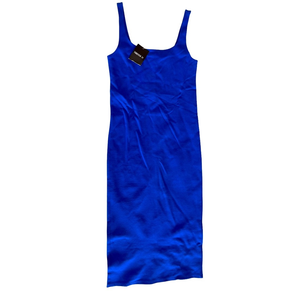 Forever 21. NWT. Med. Blue Dress